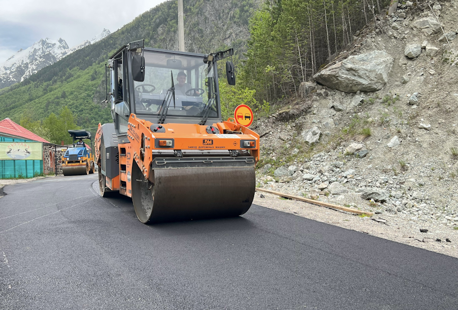В Кабардино-Балкарии ремонтируют маршрут к альплагерю «Джантуган»