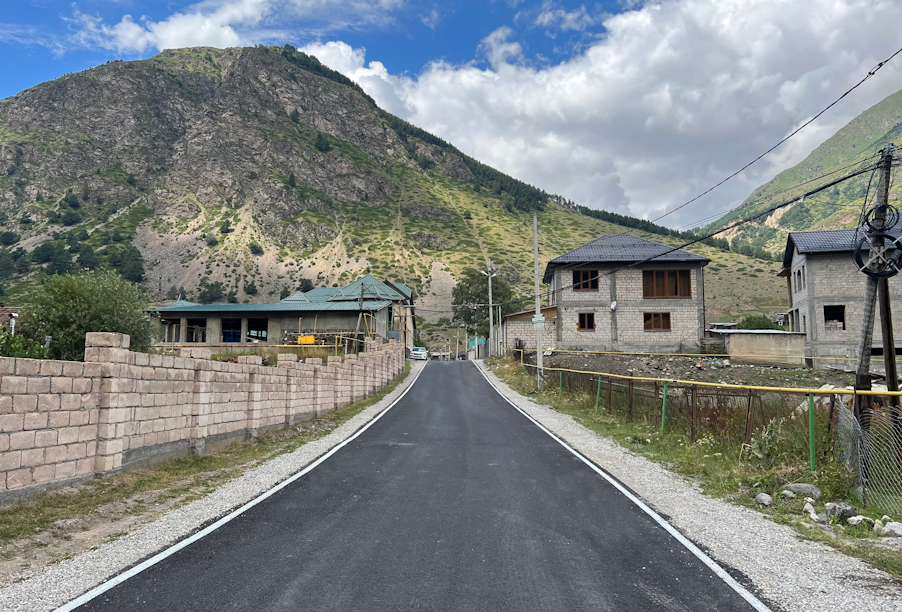 В Кабардино-Балкарии отремонтирован подъезд от трассы Прохладный – Эльбрус к селению Эльбрус