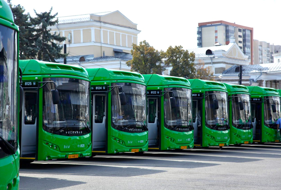 В Челябинск поступили 15 новых автобусов